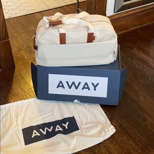 Away - The Weekender